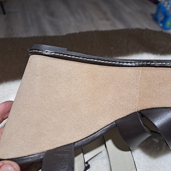 MICHAEL KORS Celia Mid Wedge Sandals shoes size 9 .5 .NEW WHITOUT  THE BOX - Picture 4 of 5